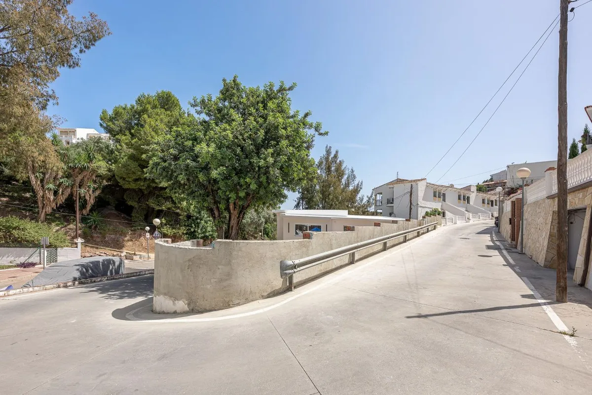 4e00f5f5-16d3-4b75-848e-1c8b56a58cb7