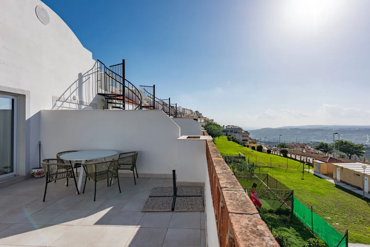 12da1296-1af7-4718-9067-067cb7c1b069