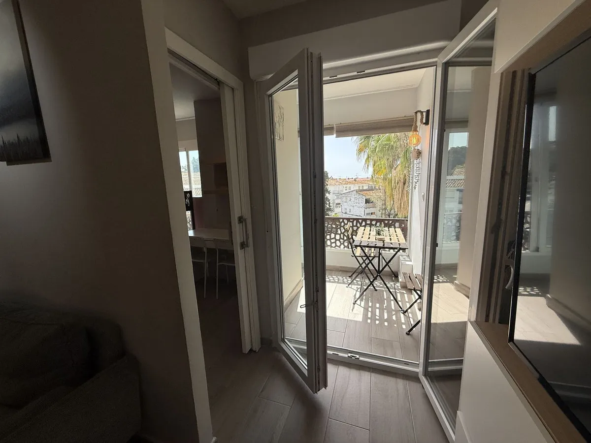 0e6a6fdb-3601-4def-bdf3-cf28c84a38ce