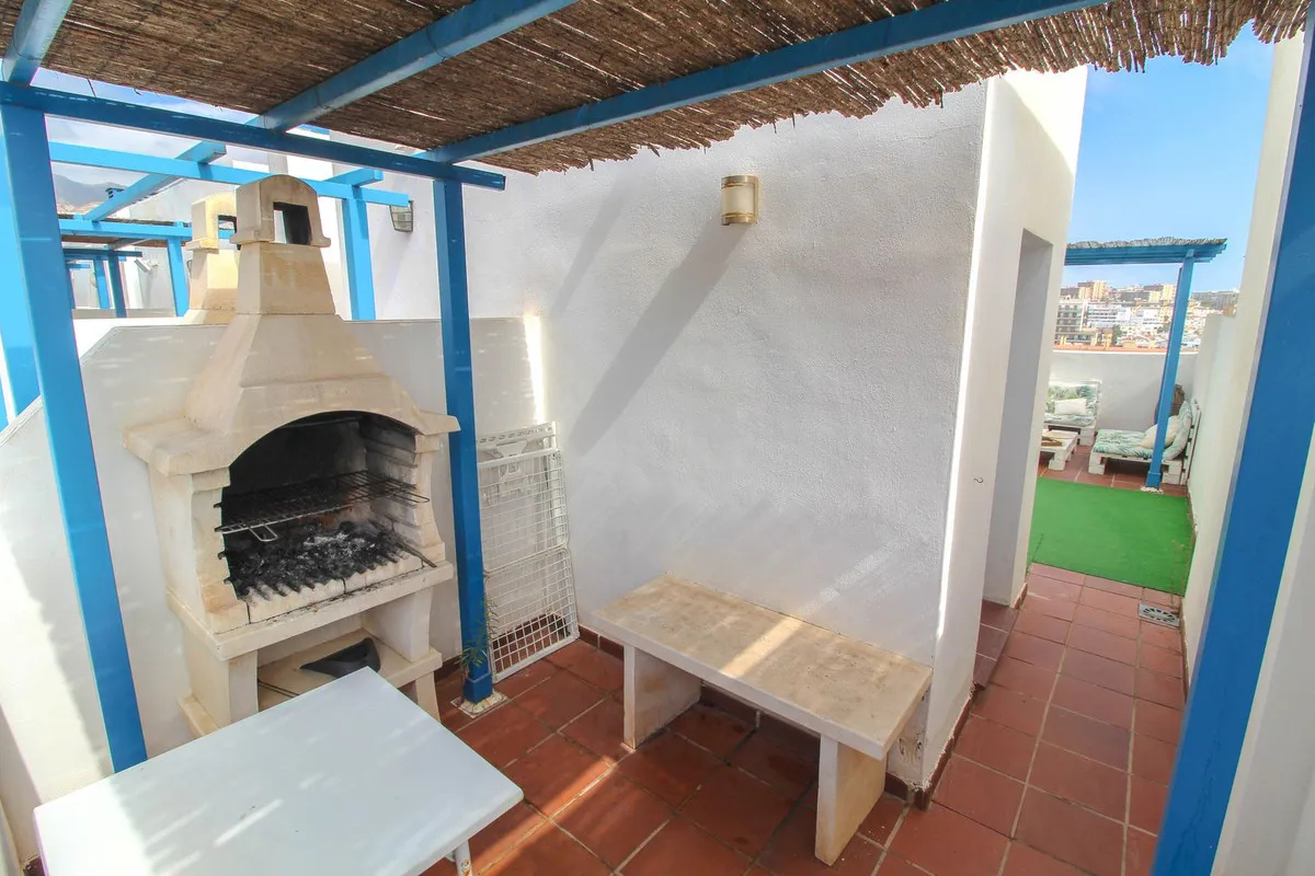 9978b2d0-14fc-44b3-a930-dd7a23ad7761