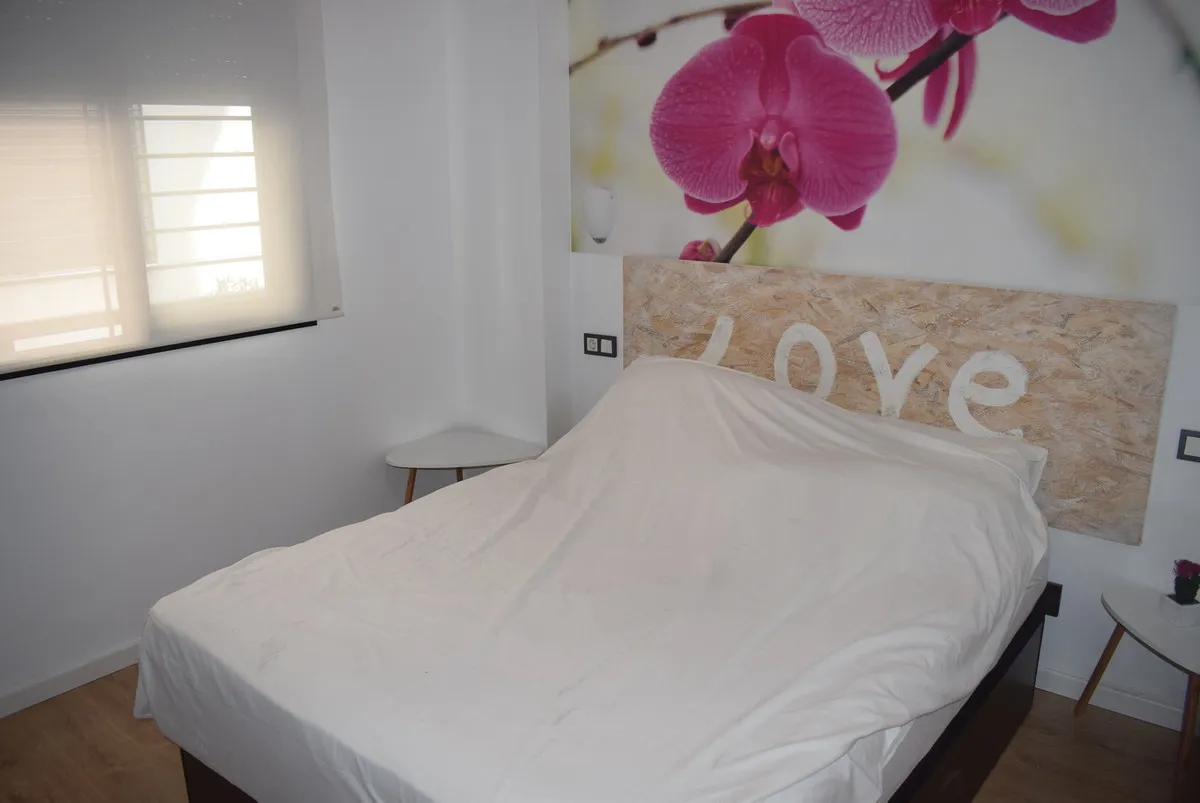 ab6d4654-de35-4376-bb8c-4bee05c8d362