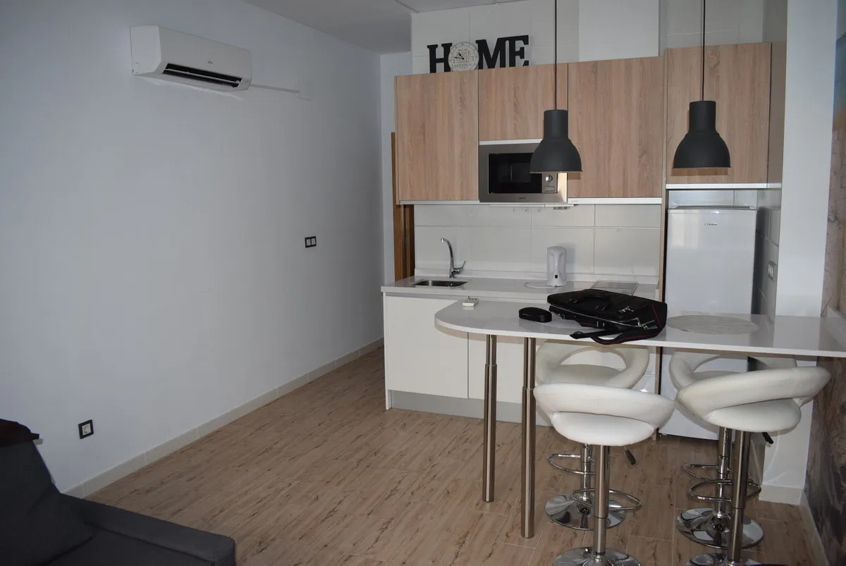 c53e7d5d-b64a-406c-95e4-4f9703032f03