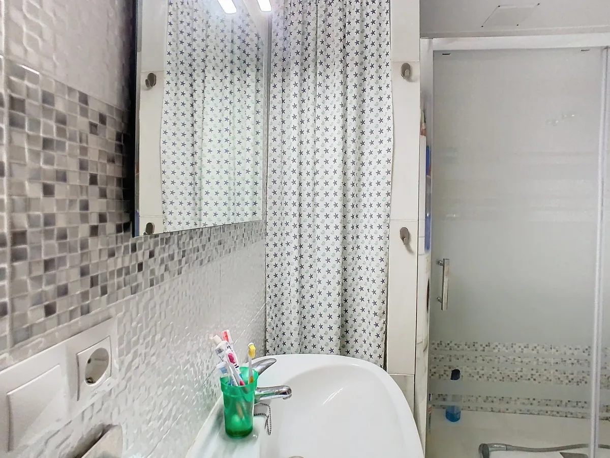 015ccc8c-d5b3-409f-8b77-ed0b8352917b