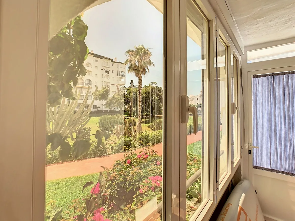 0f7aeb75-b6c4-4a16-97ae-51fdc2ba540c