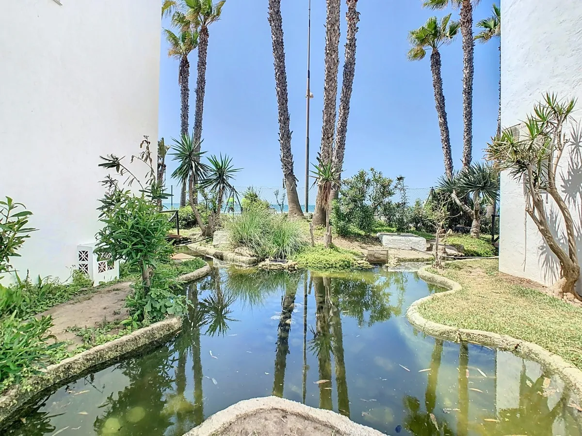 0fb7ca79-c2a2-49e4-bf26-7490050a2208