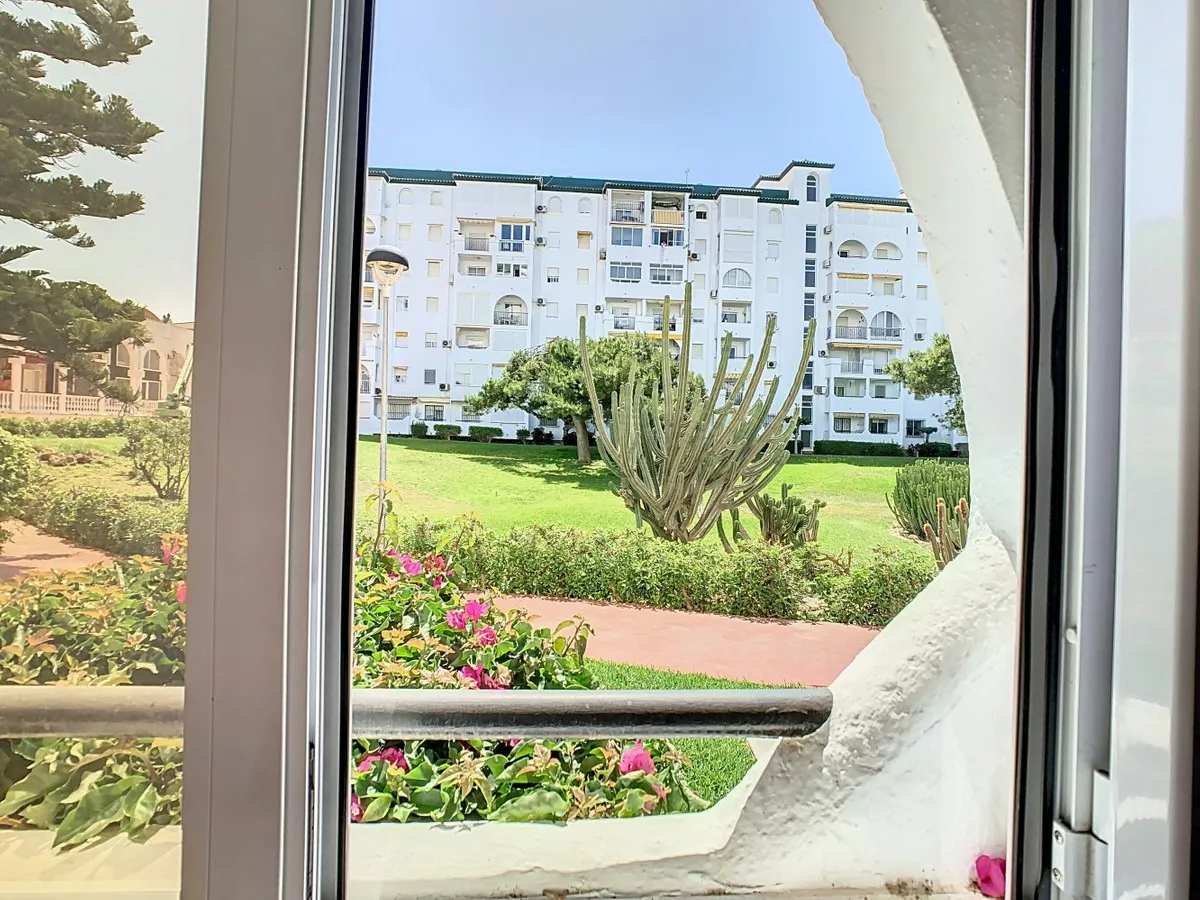 5711b75e-232c-4fcf-90aa-38d3b2ab13f9