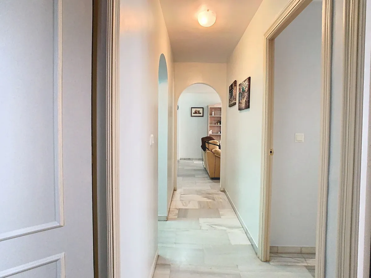 887ffe76-70c1-4330-8207-79059acf6de7