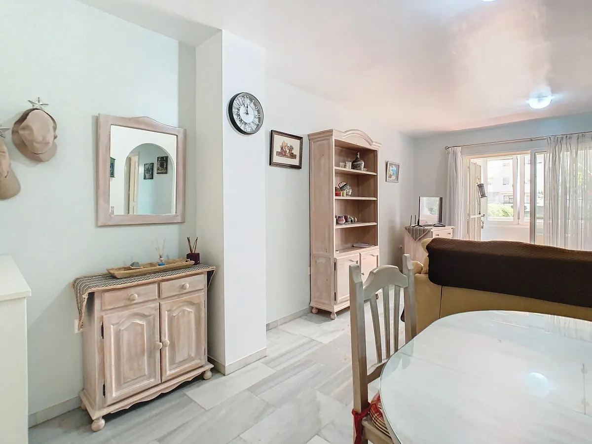 a1fa32a5-bc8f-40f2-bd09-af7fd804b672