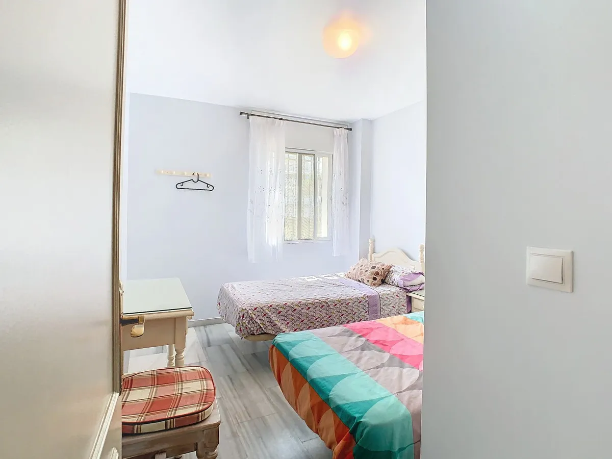 a933b60c-5a7e-4beb-8dce-ee5b33199d23