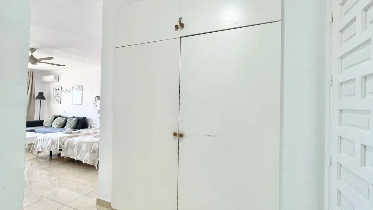 fab47410-aa81-4d56-afae-975eed73e445