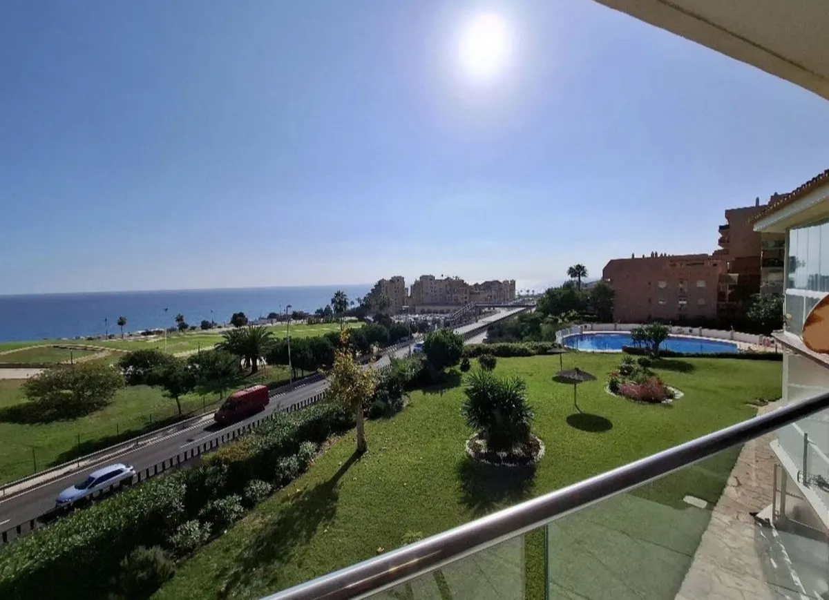 1dfa0234-9910-47ef-a1f0-9915c8e35c0e