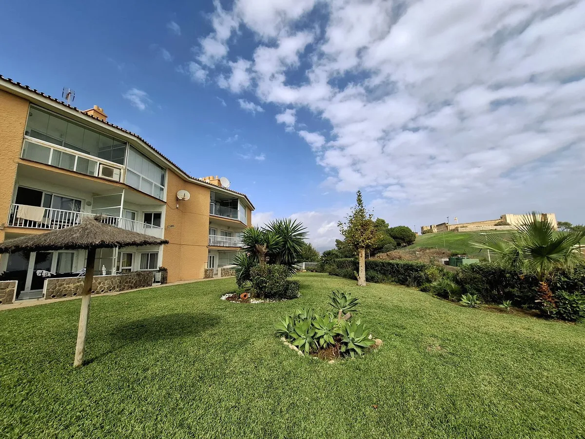 4df281af-ce33-4978-bcc2-ff229a9f5a4f