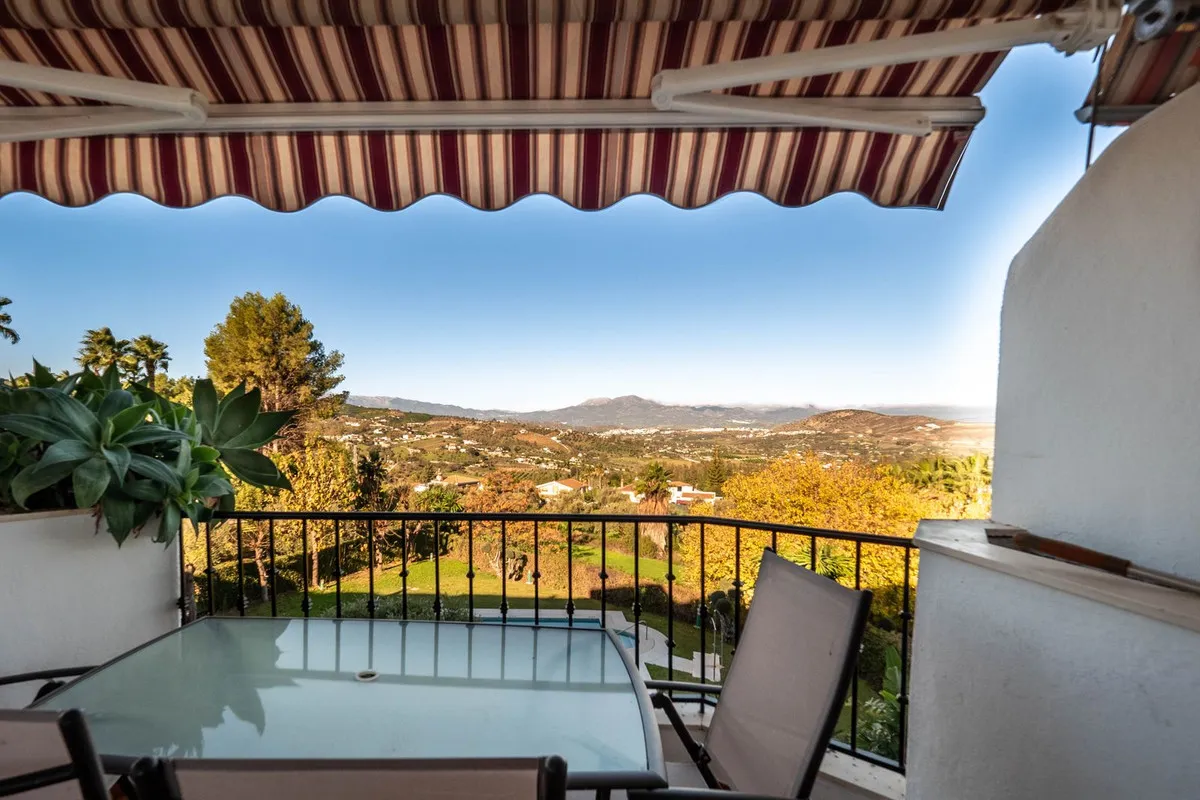 4a9394cc-9bc2-4c6c-abad-99b5664eb873