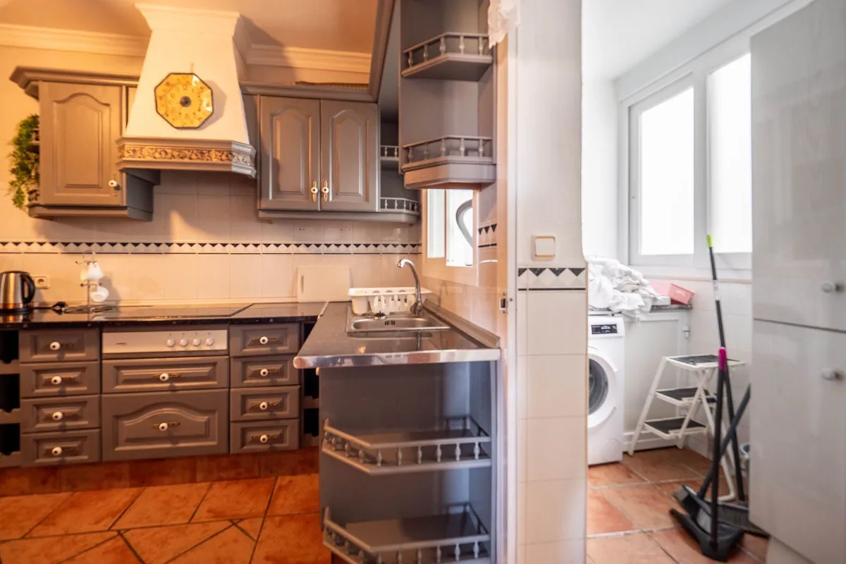 c3ed5a81-2f07-4950-84cd-1283c485c5ea