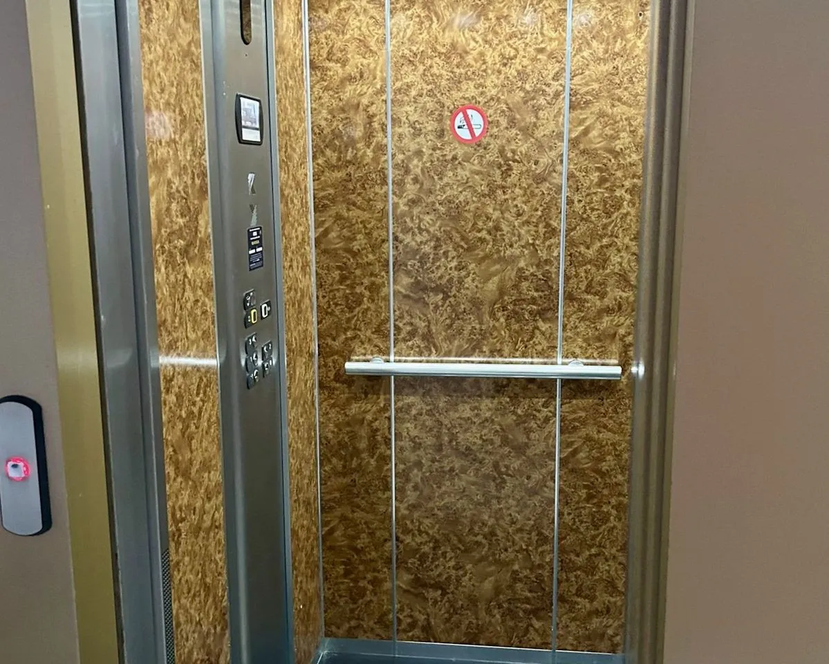 2c8072ef-b3c4-412f-85d7-061d2abfaac8