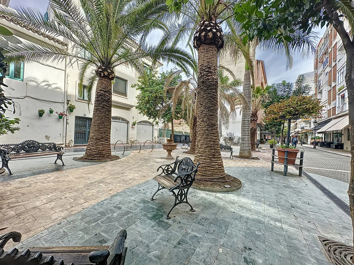 1099f17b-5c44-4c8c-bc86-2ede6706cbe3