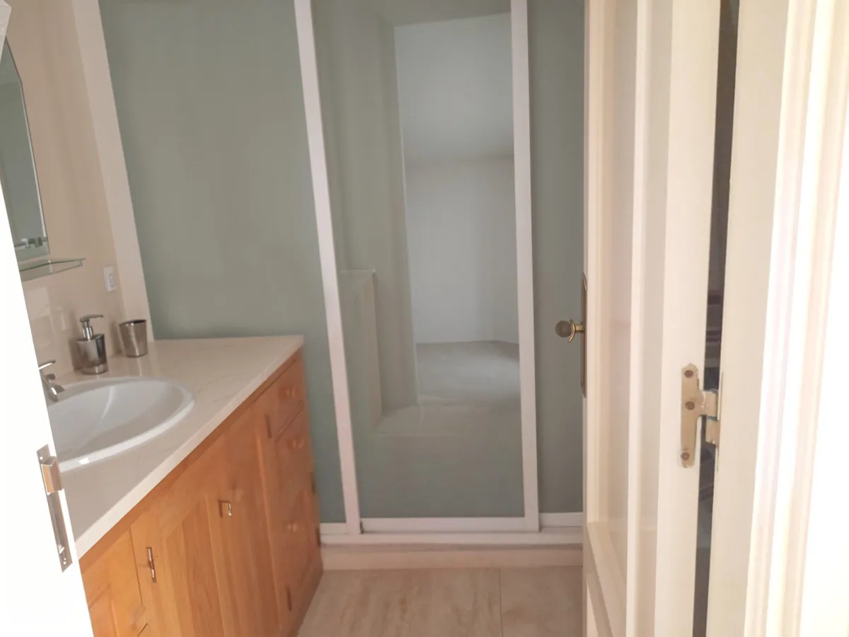 ba01fe5d-1ed5-46f4-a309-5d38faa2b84f