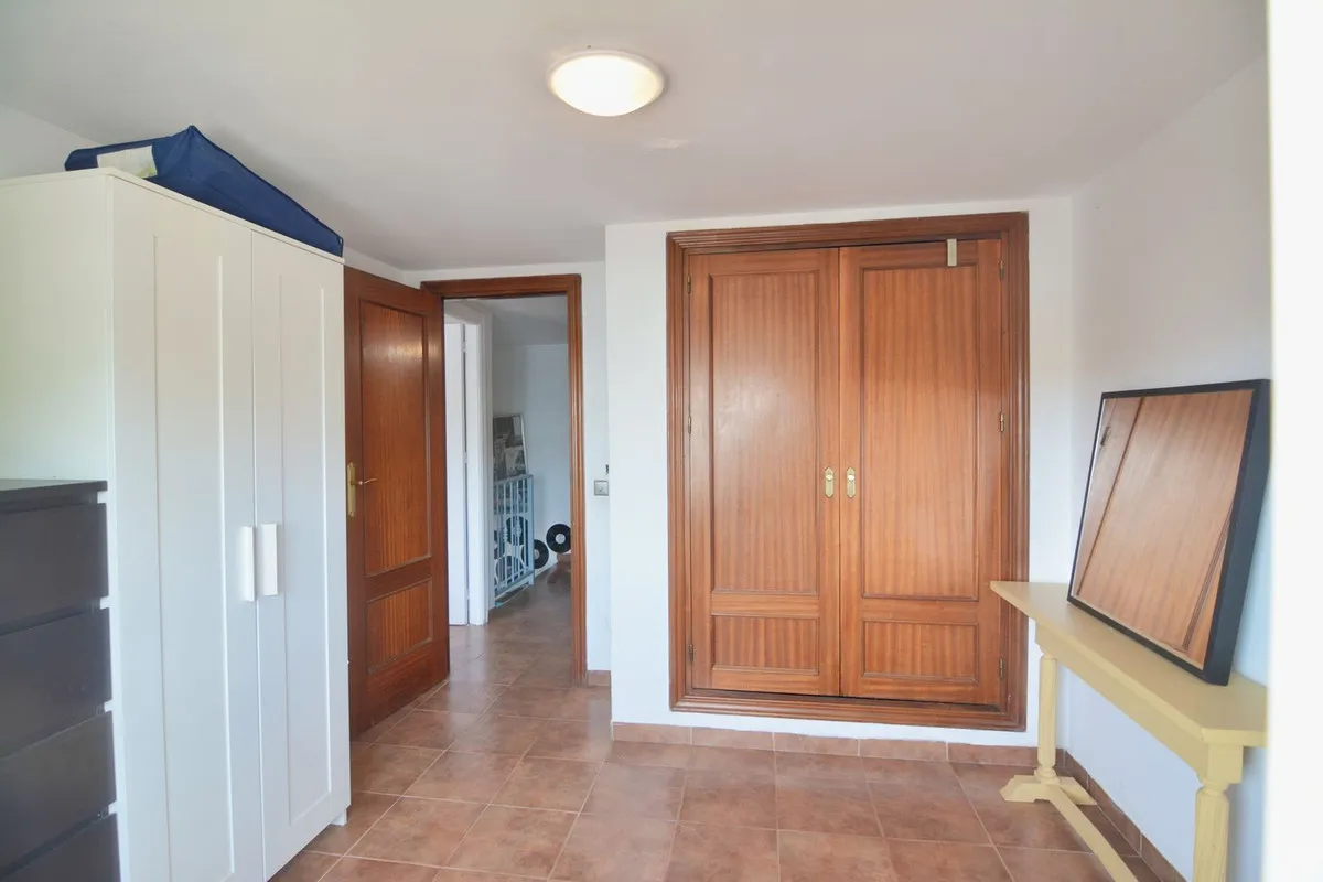 70a91ad1-49da-4bbd-bf3c-2c0337b2105c