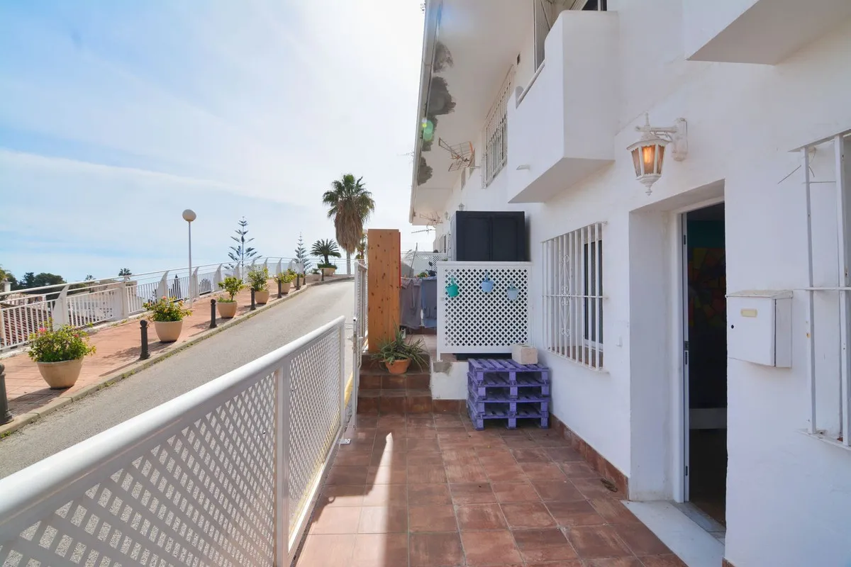 85cdda76-f022-4065-b0c3-459a4a7d5f10