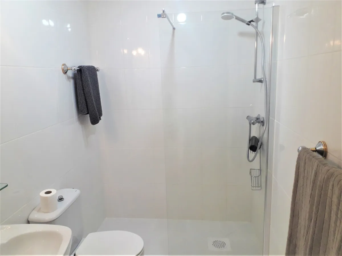 a0d03e0c-eaaa-4007-9659-55c18b3a5141