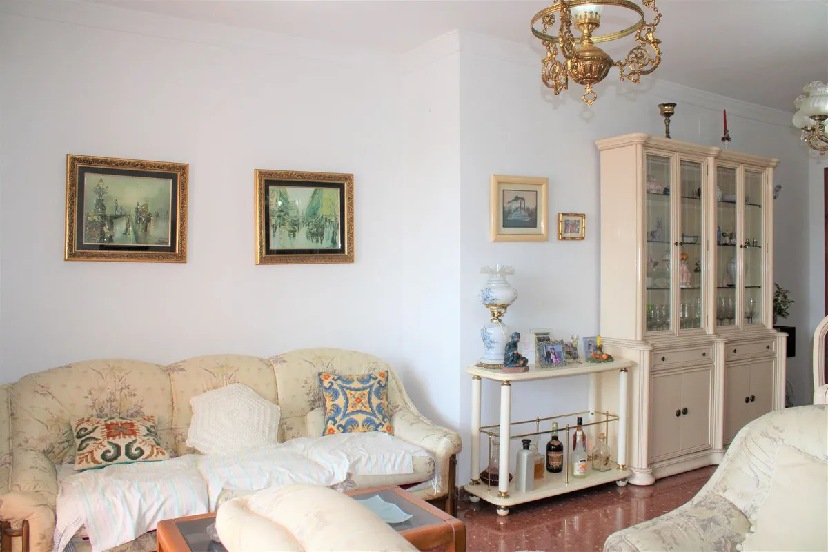 304ae3e4-78b0-4ffc-84da-96eb63f30478