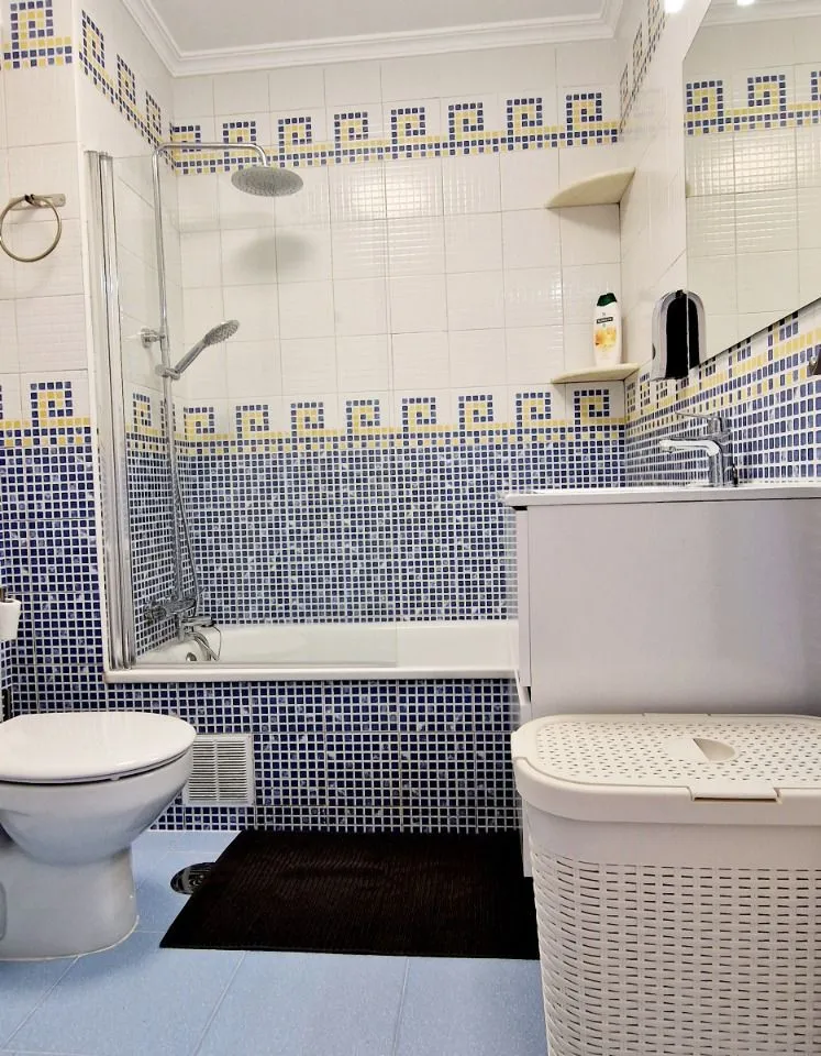 6abf9fee-353d-4fb3-83d2-992759cbc3fa