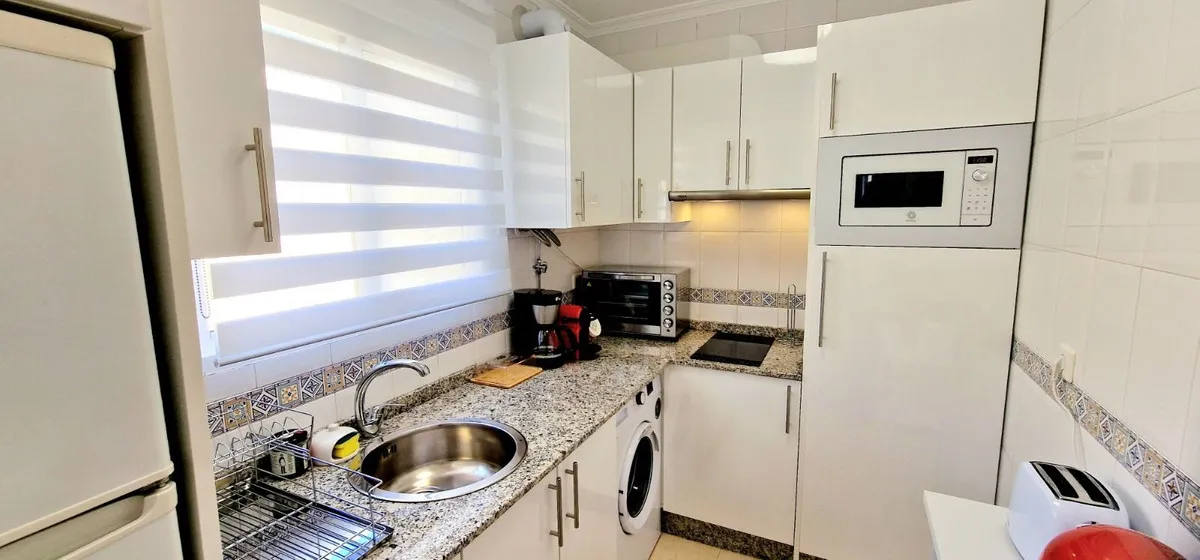 7e777db0-737e-4e46-89fc-a825c7499fd3