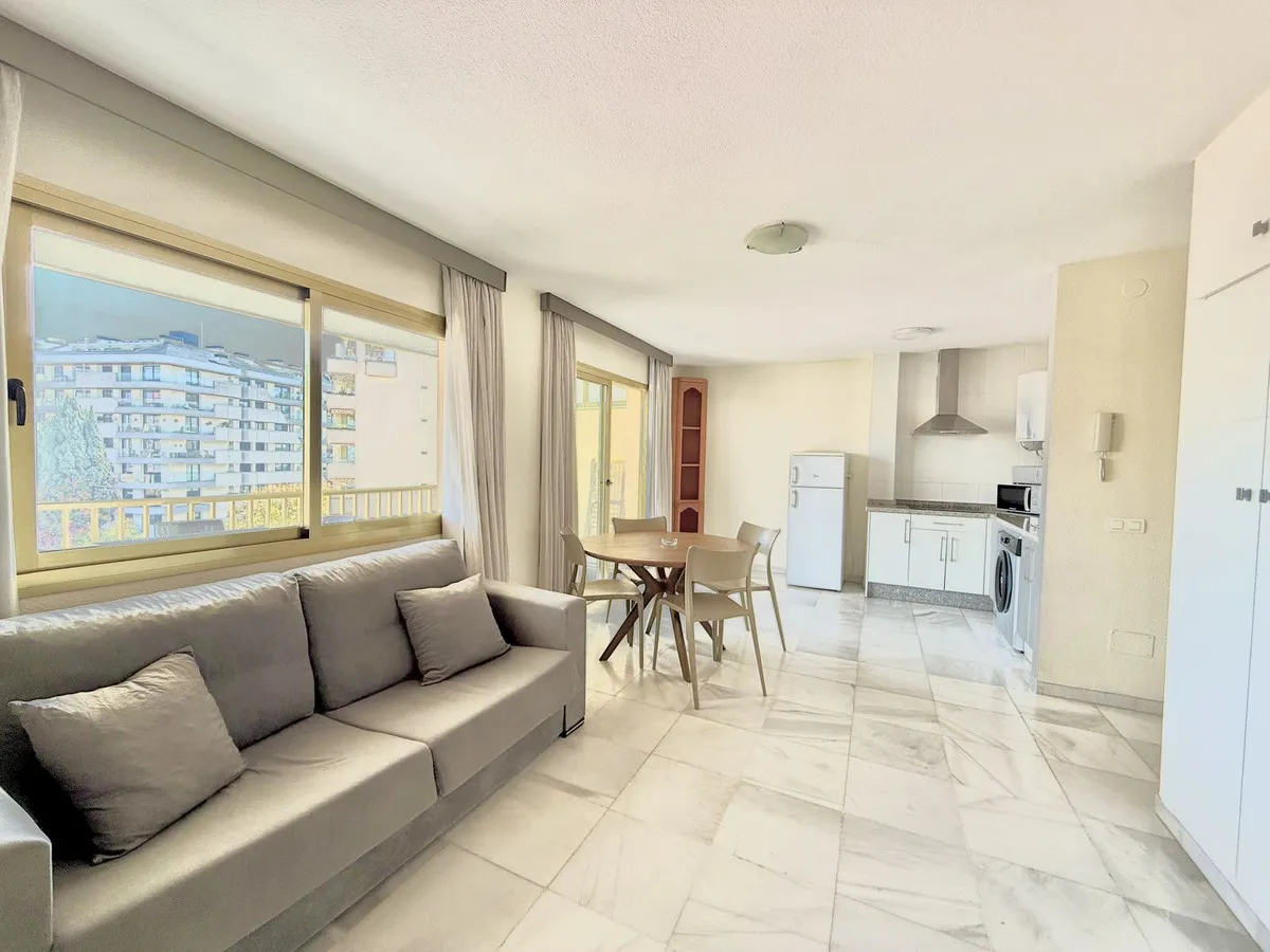 53c70847-6a1d-4047-a5b8-8265fc54ccc6