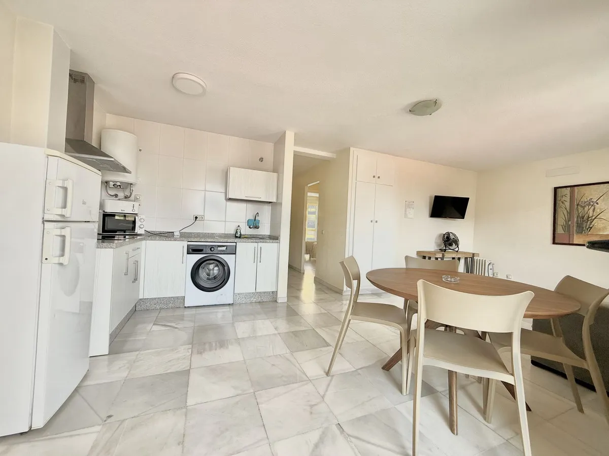 5b881e67-803e-4bc0-9f41-b860adbb9837