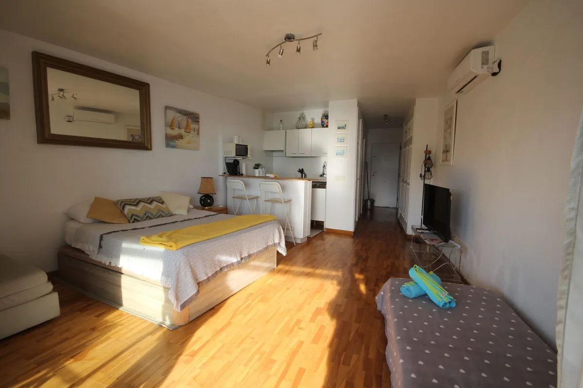 26bb268c-6929-48d9-aef1-00820271b653