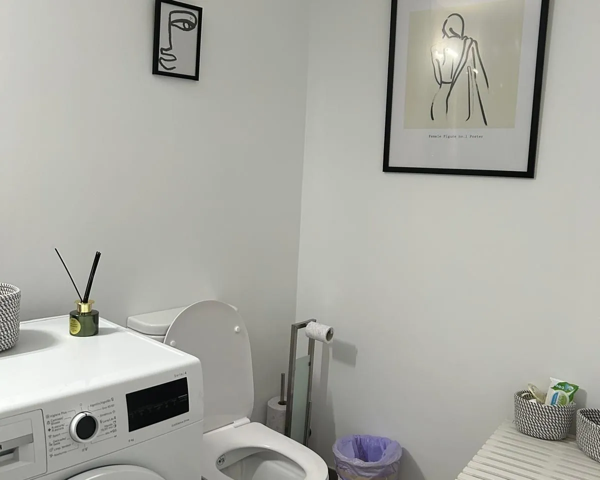 62fbb9a6-48a1-4927-9187-f7f9ba021ec4