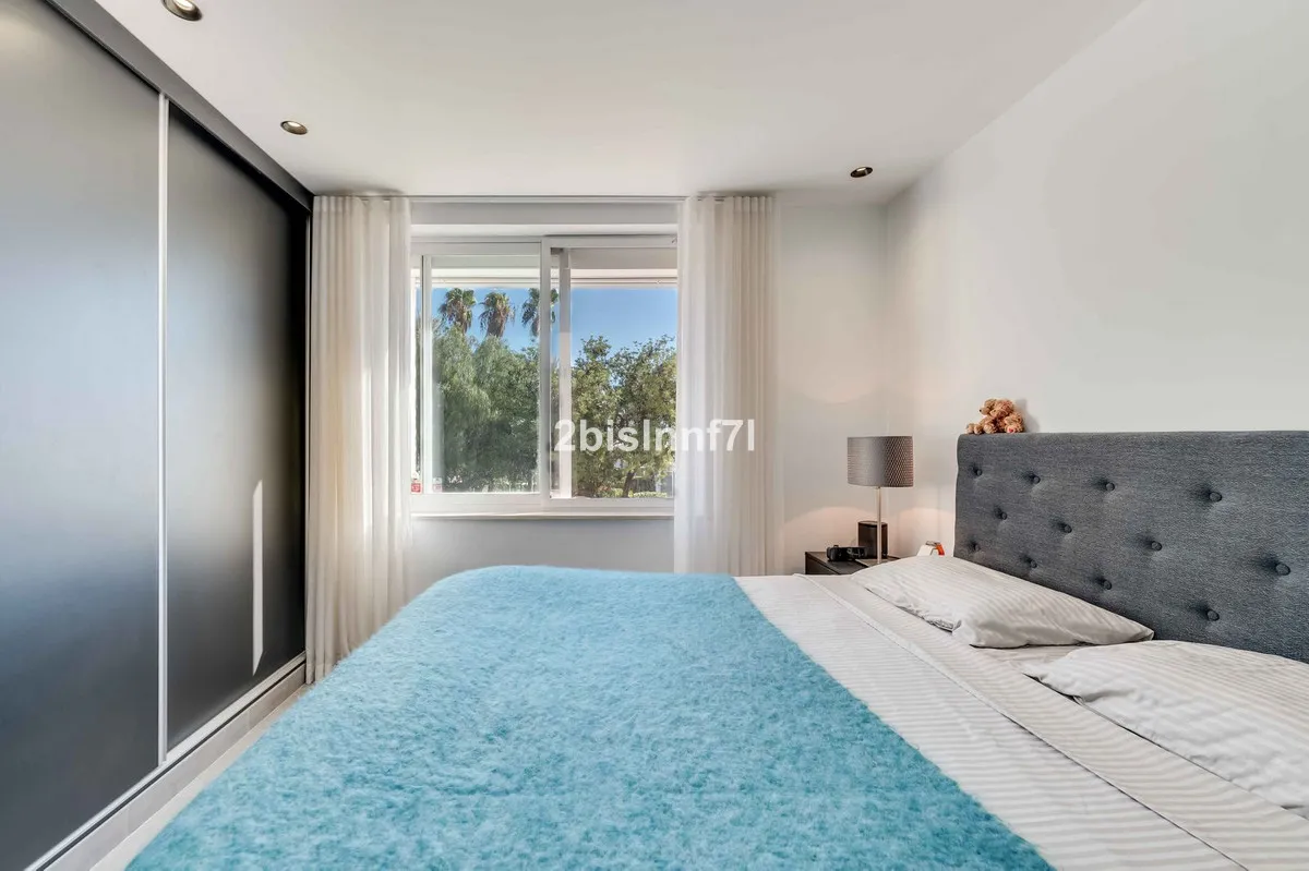 8c6023e7-c1e3-44f8-9179-16176888e4b0