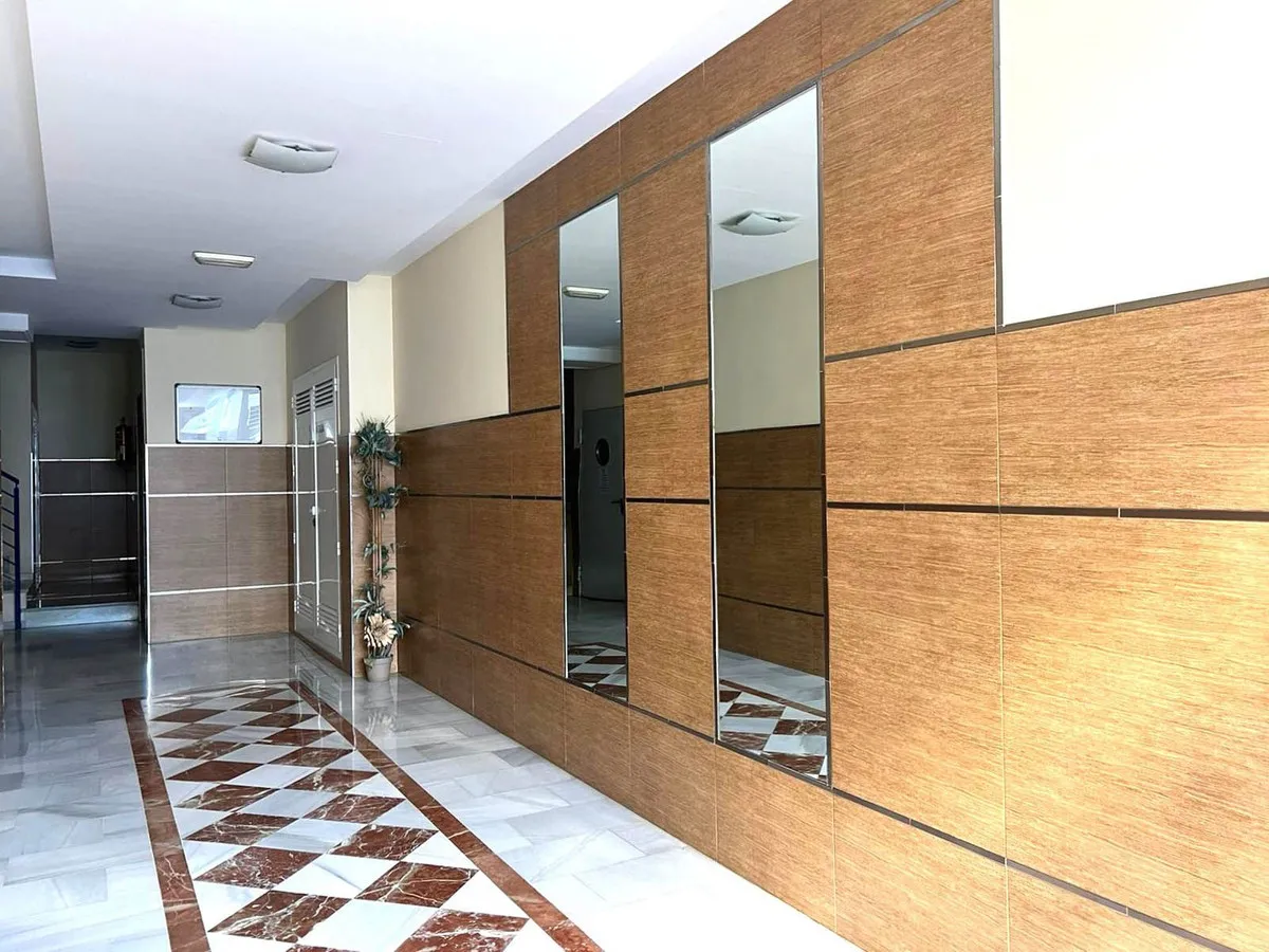 3a067171-b15c-45b5-8794-da14904634bf