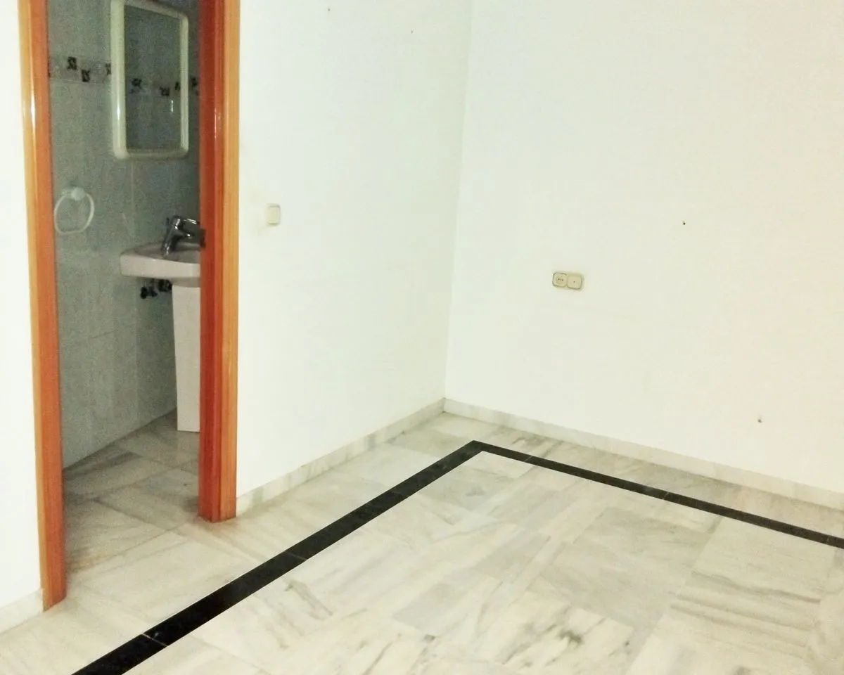 2f002f60-5a18-442a-a85b-6fbf3b47aa9b