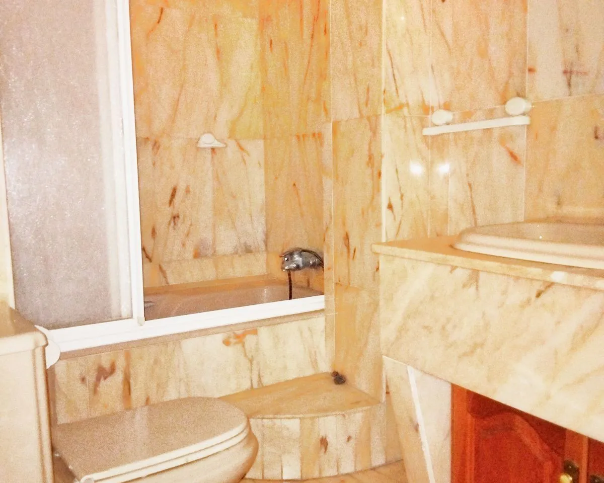 e4a5f29a-2d32-426c-beb1-a3bc7ff855db