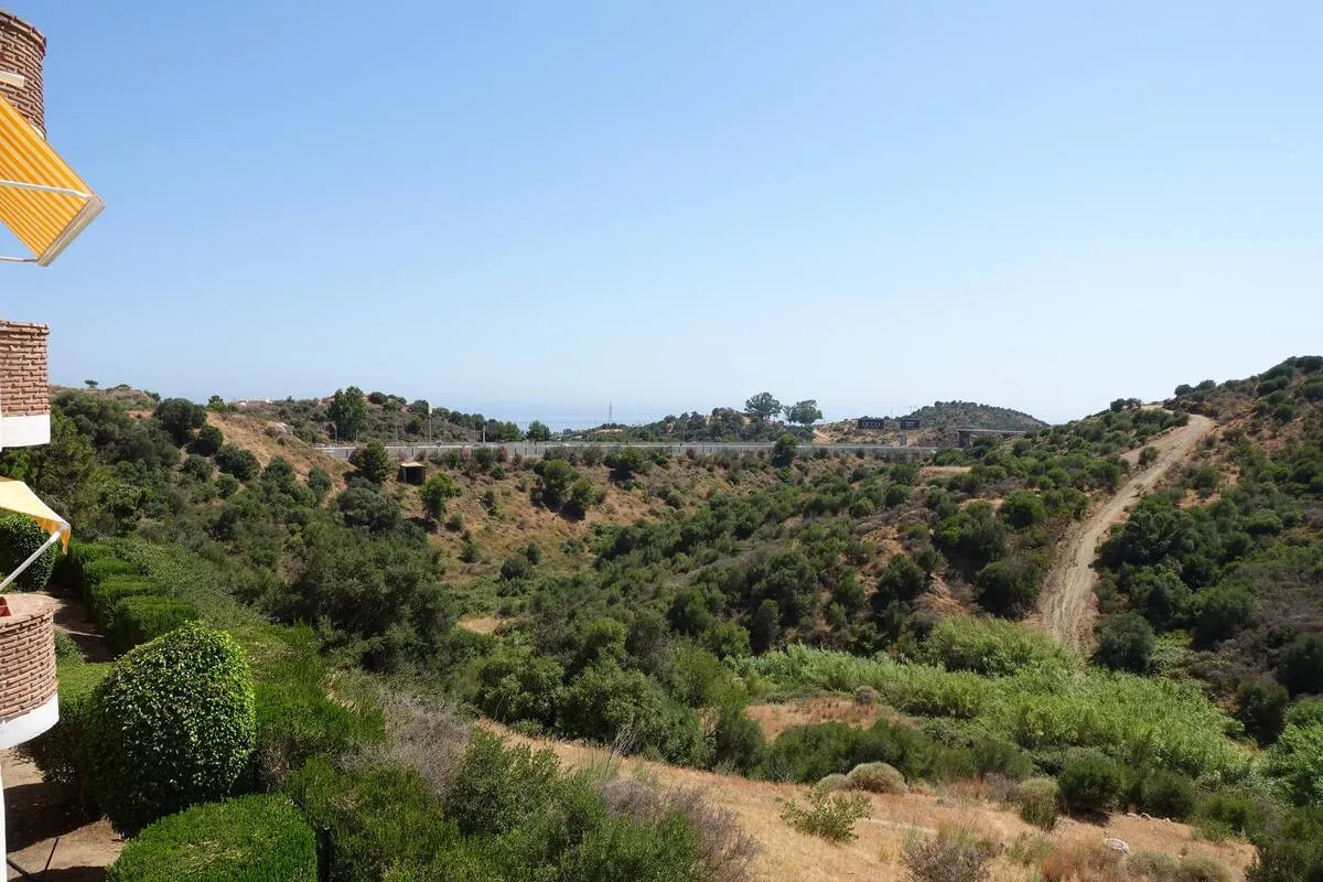 707b1b3f-f636-41ac-9ad9-97f4623415c0