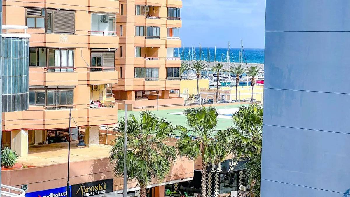 75f5681b-e104-4d47-bad3-7df03bbffd31