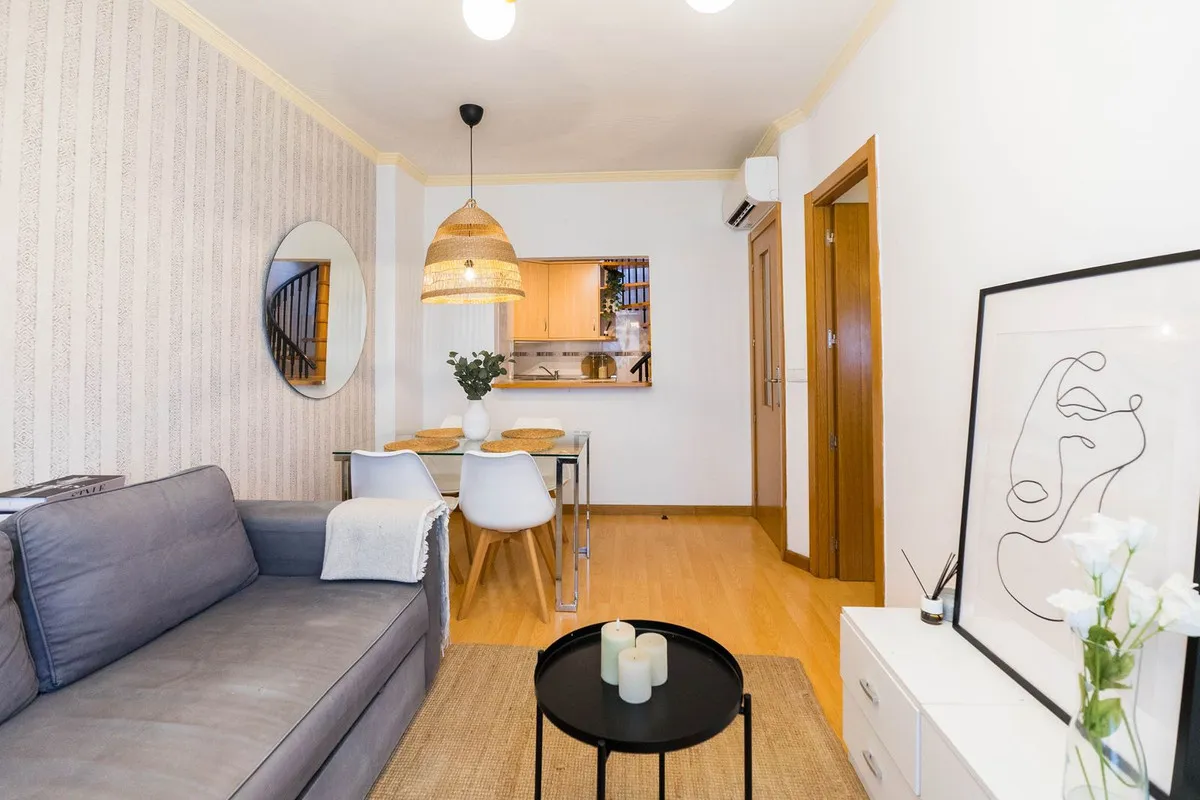 7dd2065e-0f7a-46b9-82b2-1e20ad996056