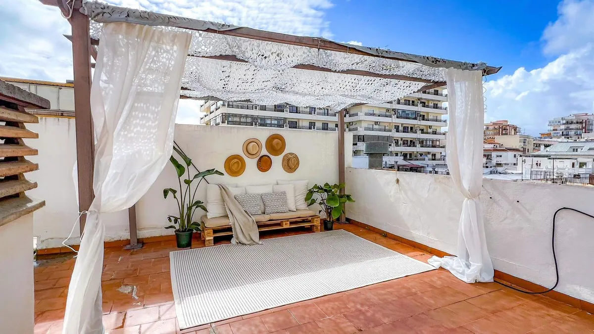 a2af8fc9-bbf0-4d7b-9de7-e326b5b58ebb