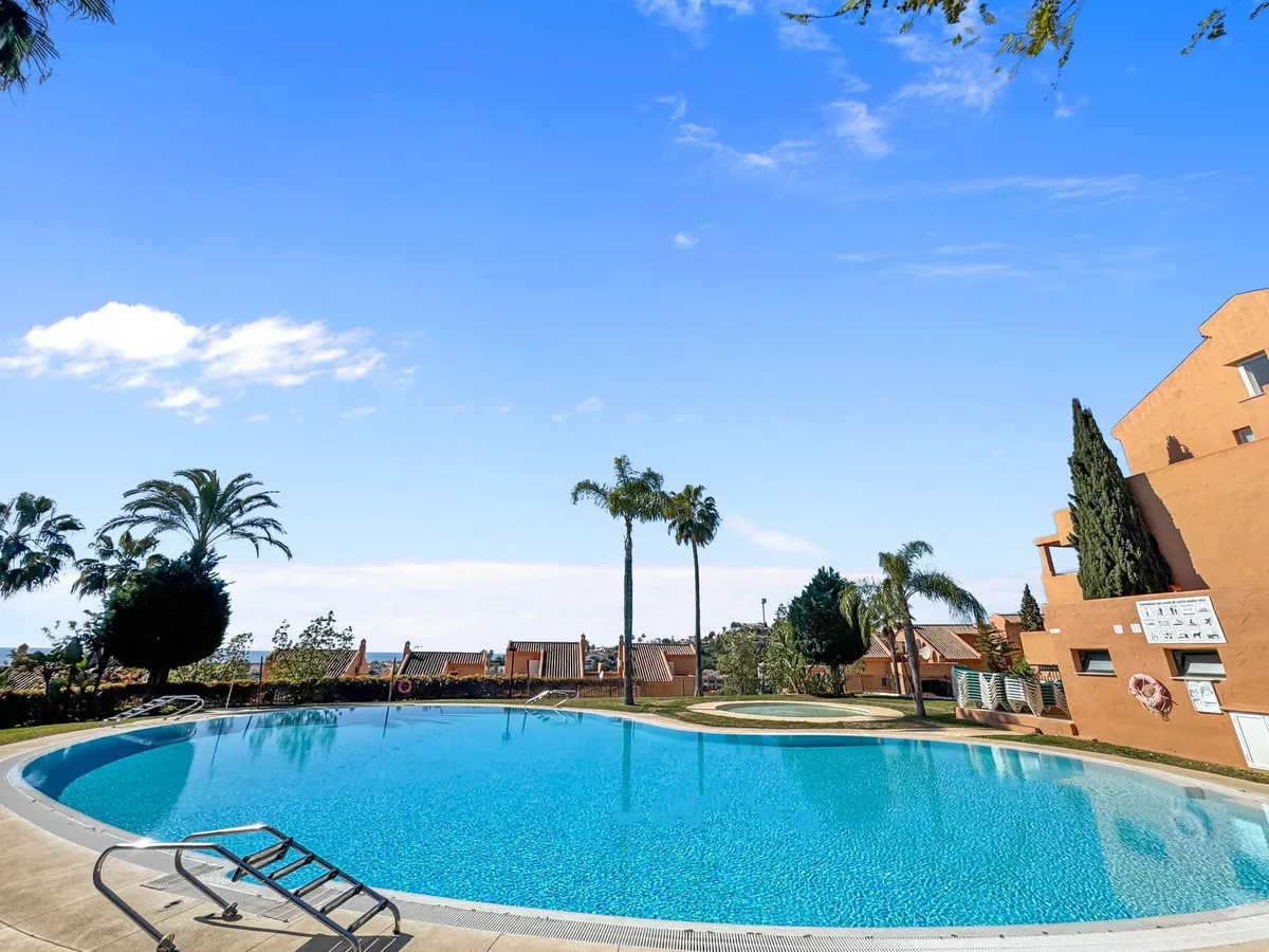 34110b95-9be6-49c0-a0c1-583c7ba6ef52