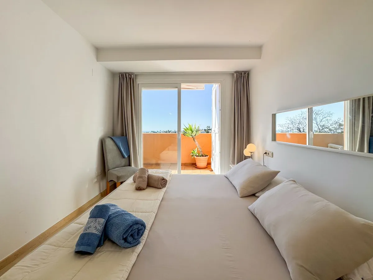 7f5cf0cb-ff9e-4689-a968-33ce68c11bcc