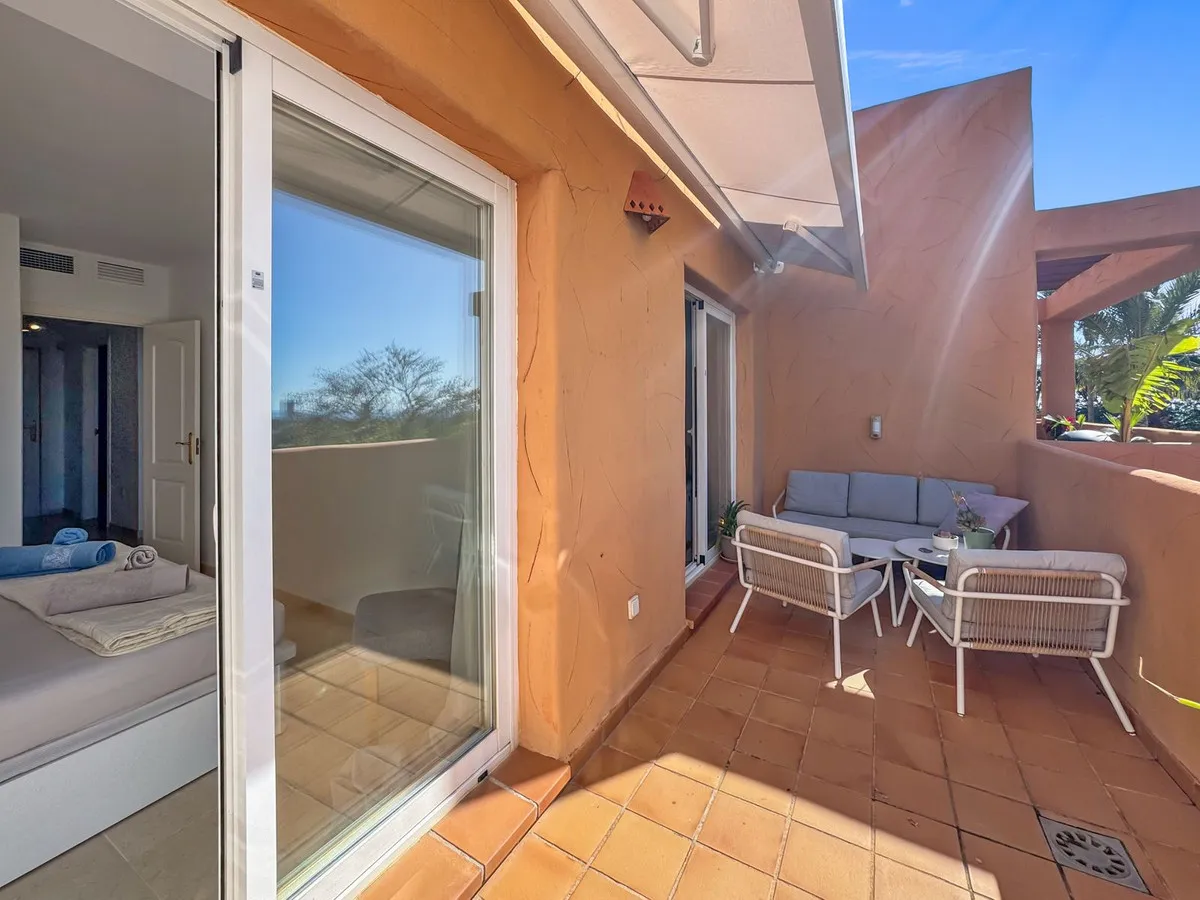 d2e85f8a-dae9-438f-bd93-35270b0cac4a