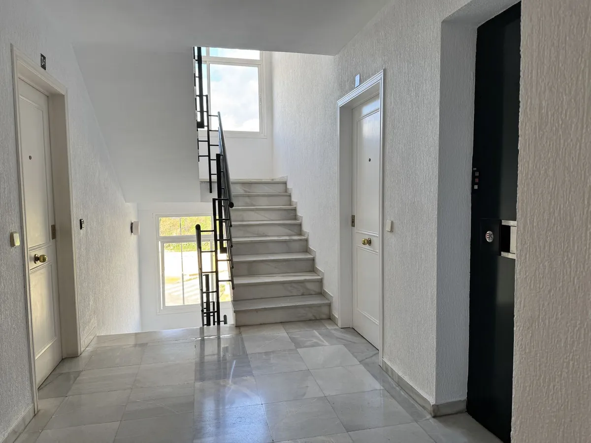 bee62b4c-fa4d-4247-b6f0-7b7c47159dd2