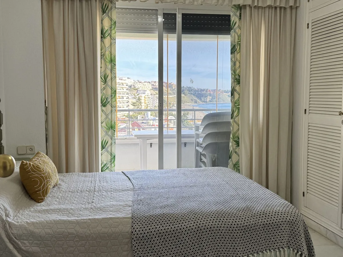 dbe2d239-fa6a-408d-83b0-04d03c960914