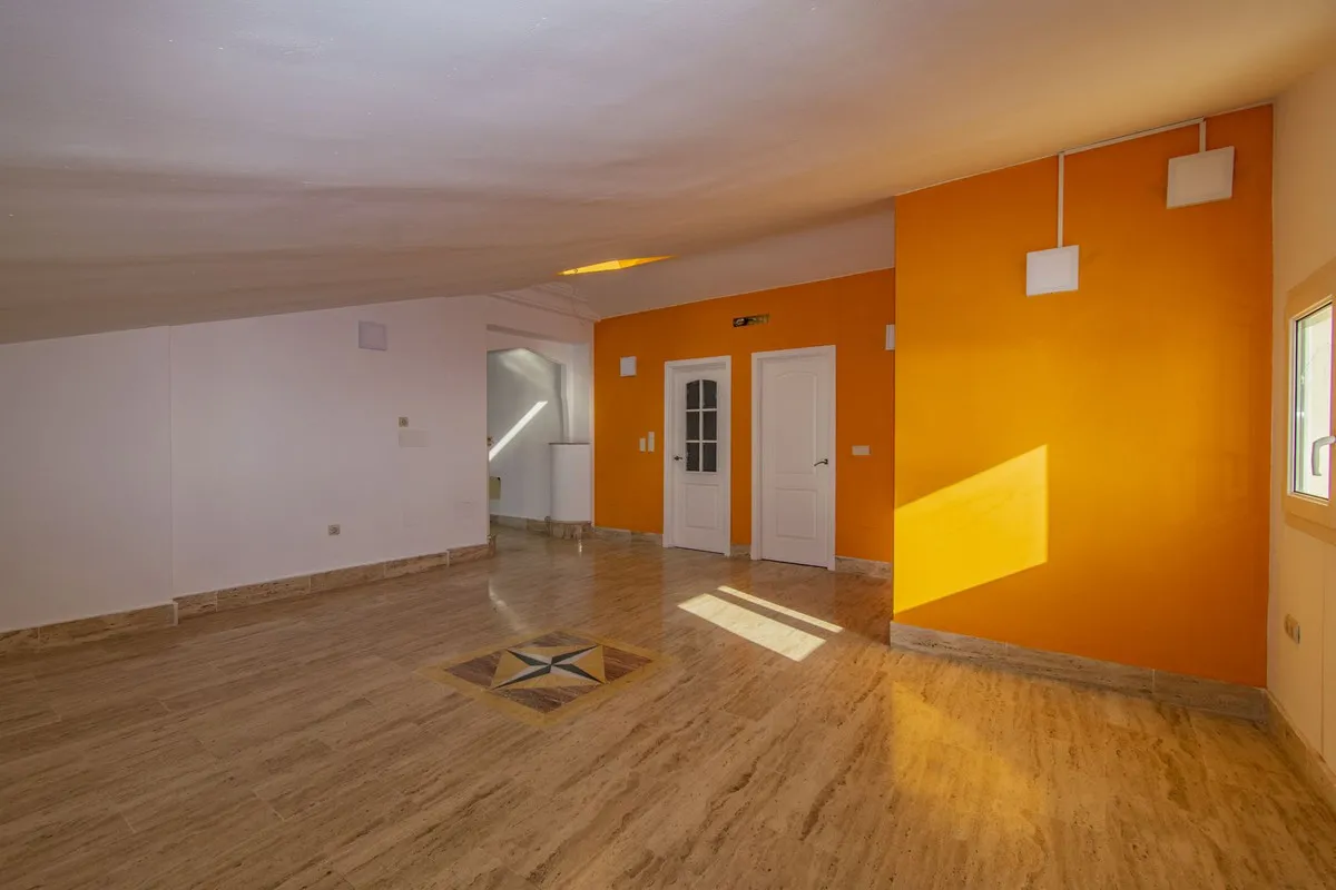 06350ccd-3e71-476f-b8f5-19c182b23ee1