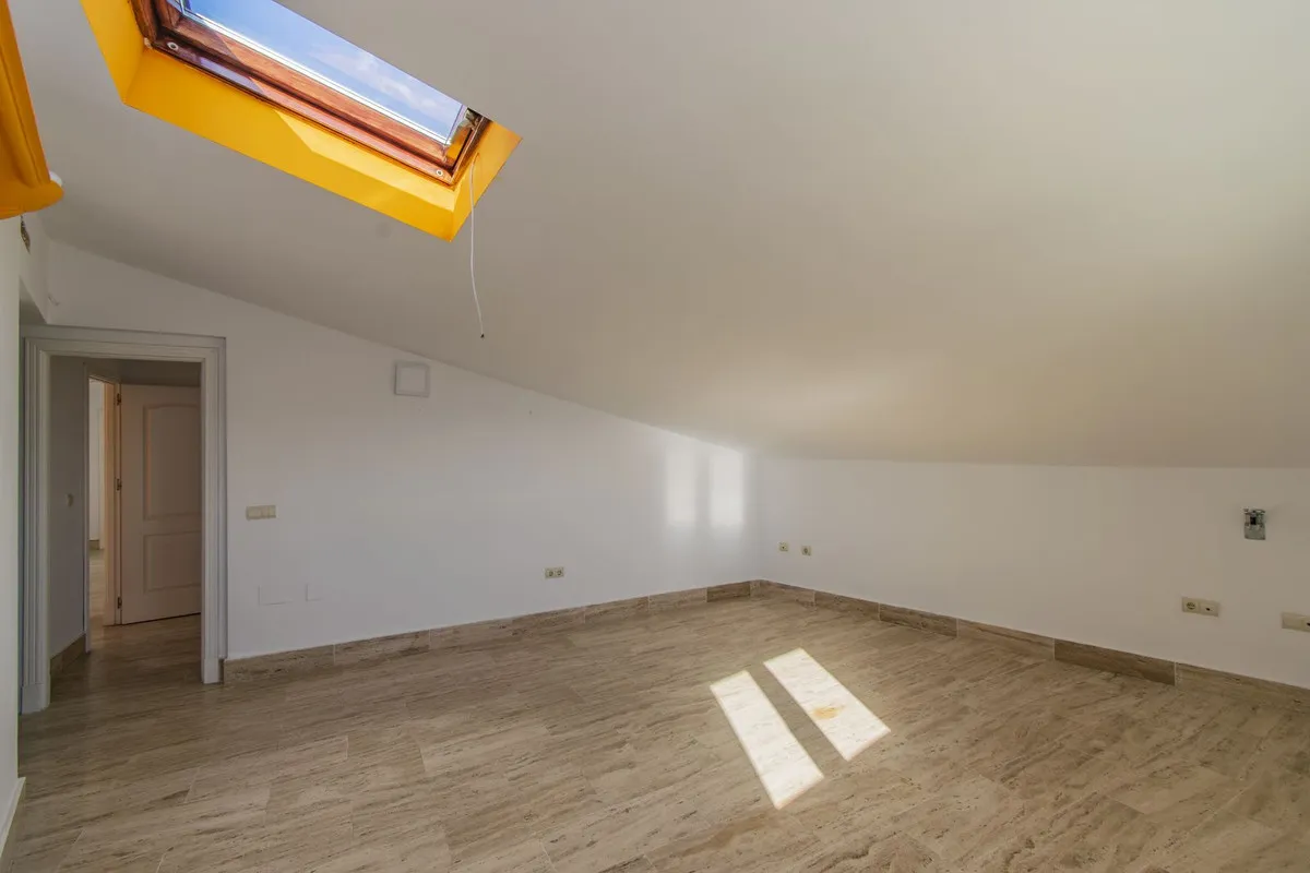 11f11584-5e23-4173-9b47-c156e2af553a