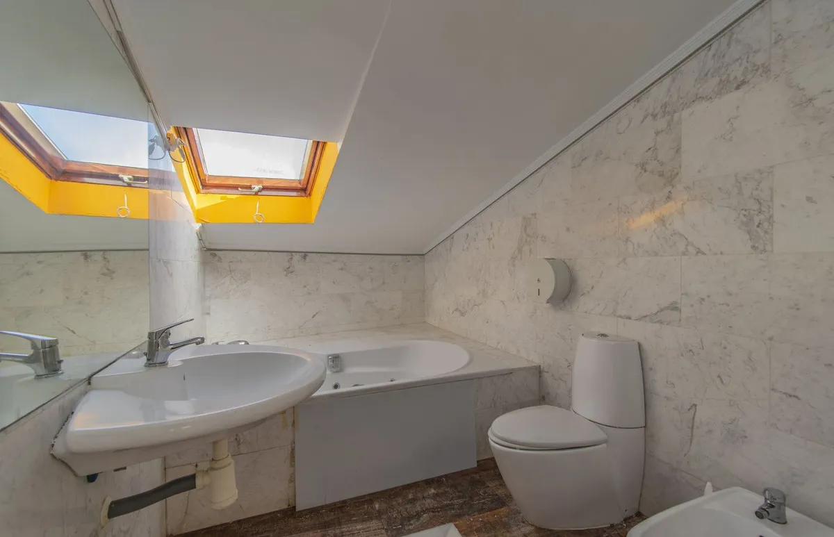 b05b5937-4e77-4e06-bade-0afbd0d4cd0f