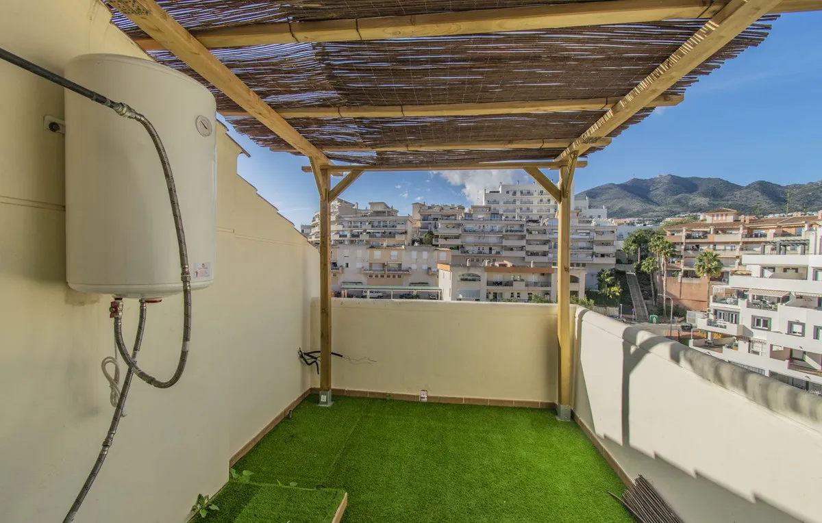 eb266c2a-cbb4-4d71-9834-e8809e13af33