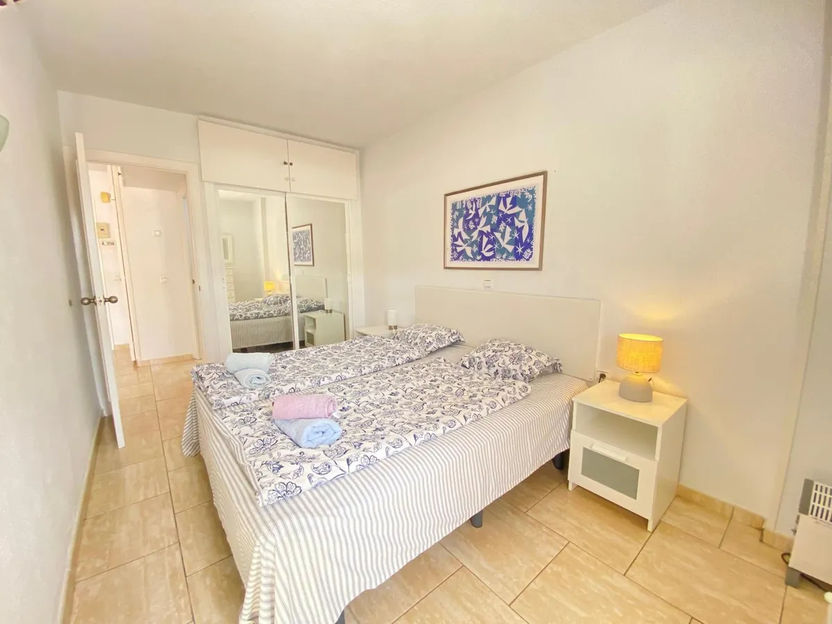 eb95a526-cefb-41e1-aefc-f4b526ef4257