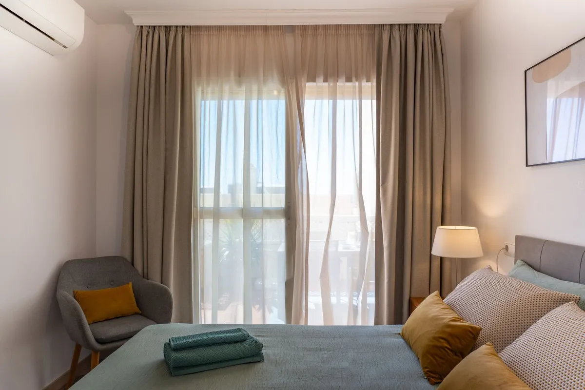 2175b0df-2c9e-43da-a31a-e1b3ccb7bbe4